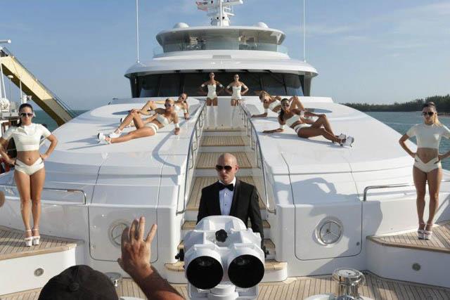 yacht life